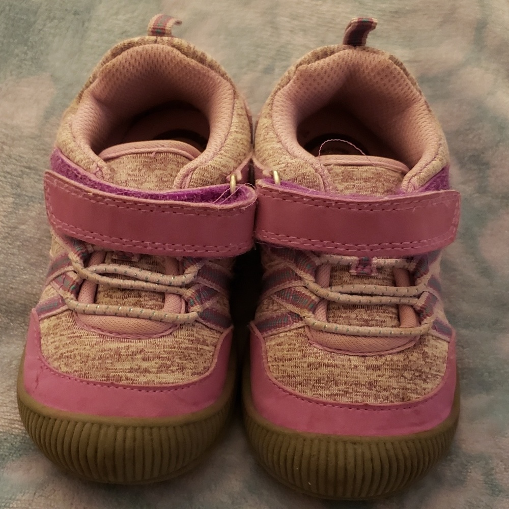 Size 6 OshKosh sneakers